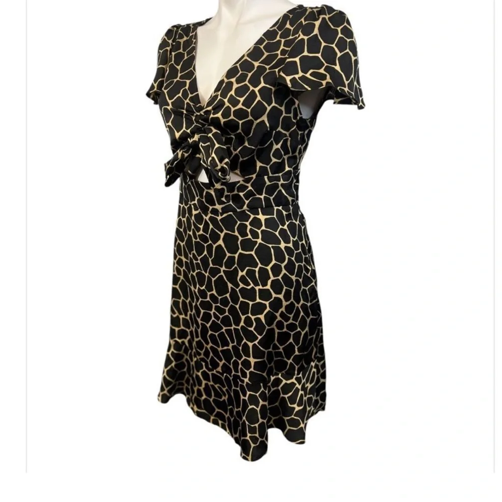 Michael Kors Georgette Cutout Animal Print Dress NWT - Picture 4 of 5